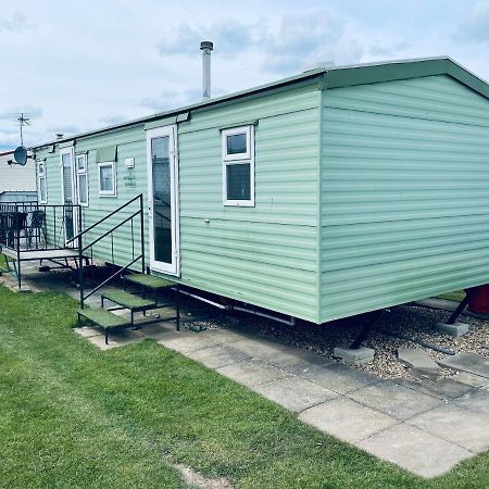 6 Berth Caravan On Sealands Site. Double Glazing Villa Инголдмелс Екстериор снимка